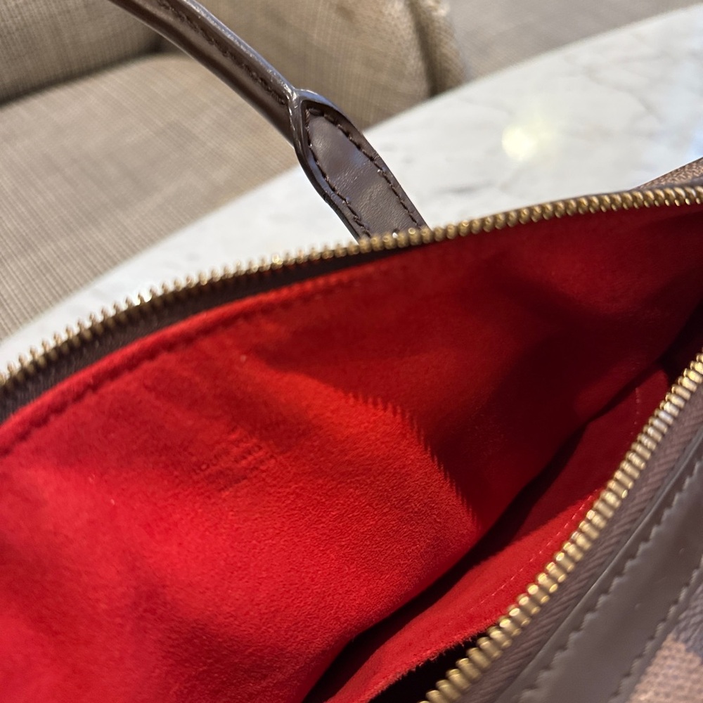 LOUIS VUITTON Damier Ebene Berkeley - Picture 7 of 10